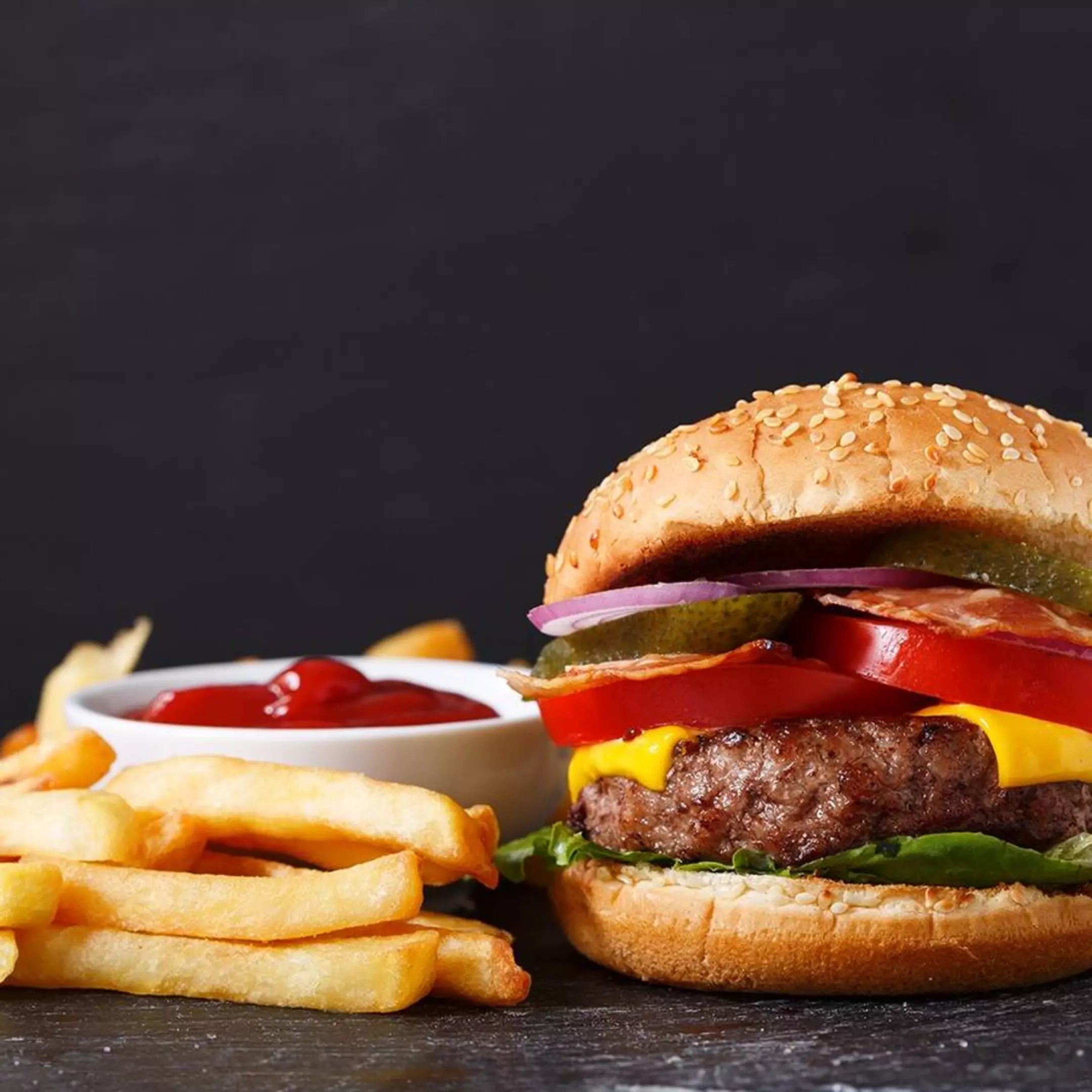 Promoção Dobro Burger: compre um e Leve dois! ✌🏽